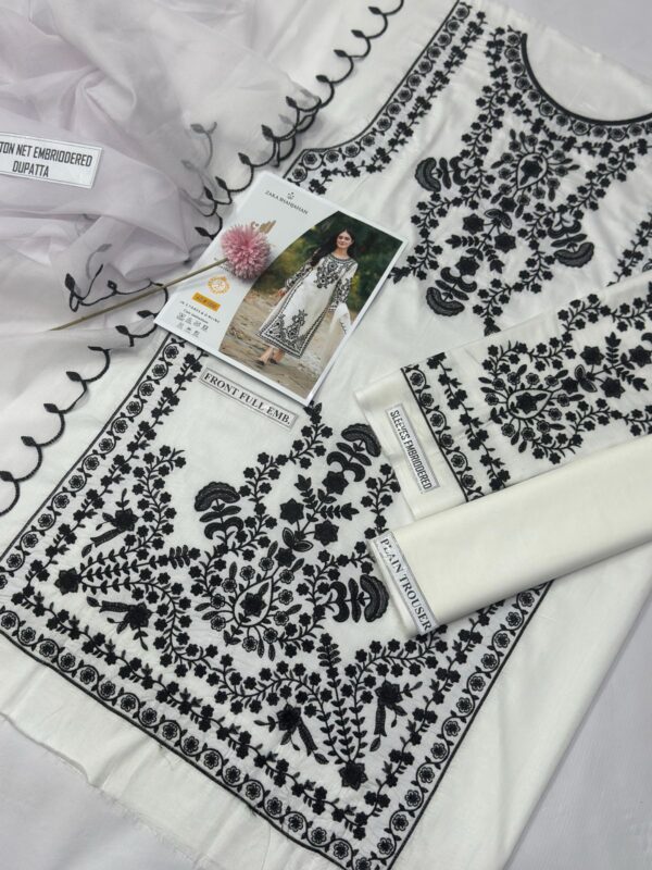 Zara Shahjahan - Lawn - Image 3